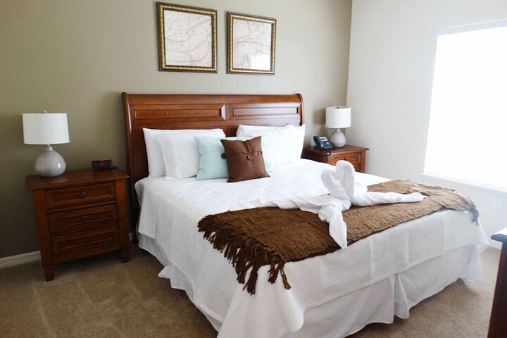 Room 7 of 26