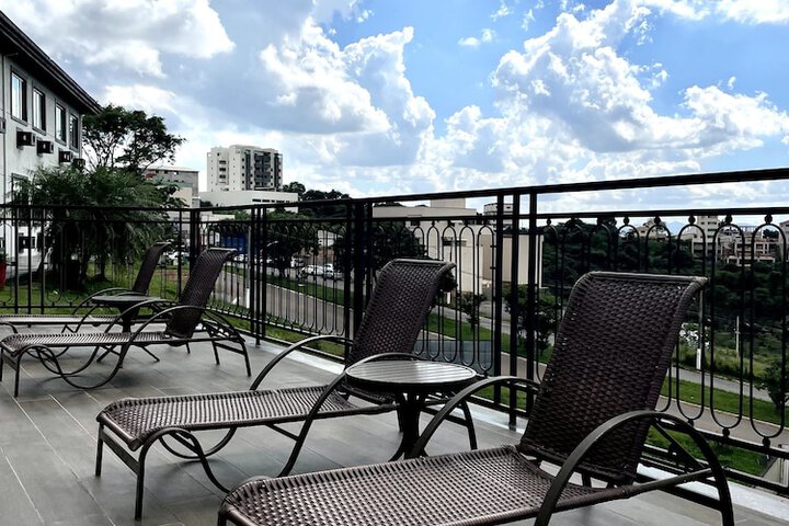 Pool Hotel