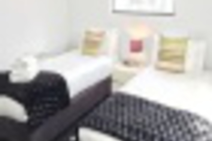 Room 195 of 288