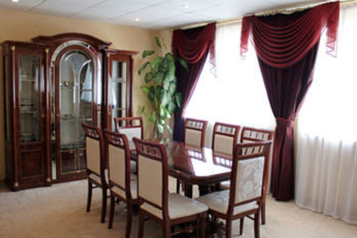 Room 62 of 68