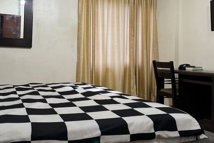 Room 42 of 53