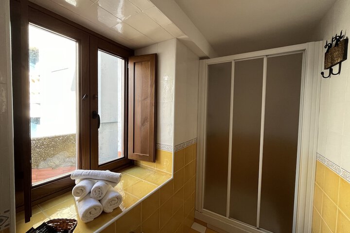 Room 20 of 95