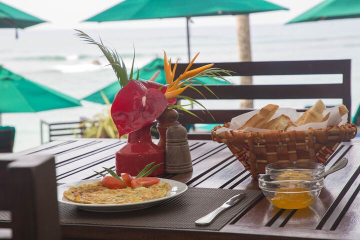 Breakfast/Coffee Service 102 of 139