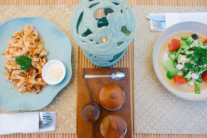 Dining 55 of 101
