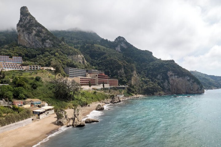 Hotel 157 of 160