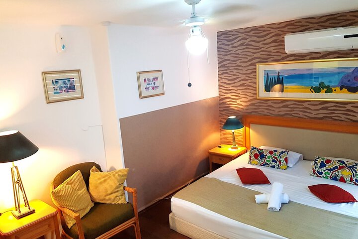 Room 22 of 80