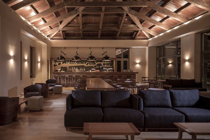 Guest Lobby