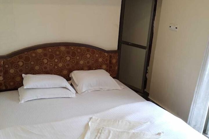 Room 78 of 117
