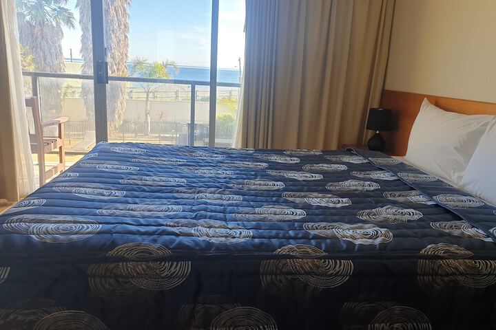 Room 18 of 54