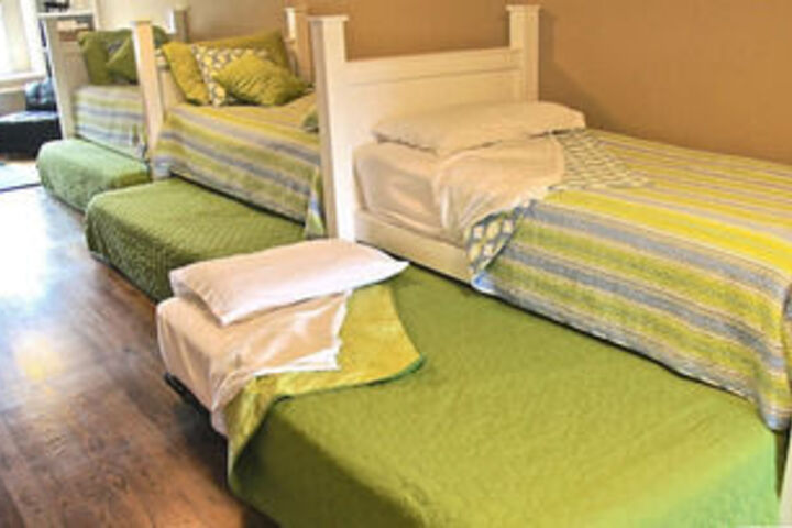 Room 8 of 20