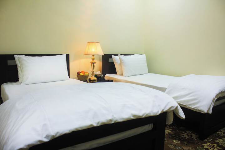 Room 14 of 30