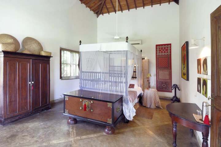 Room 3 of 19