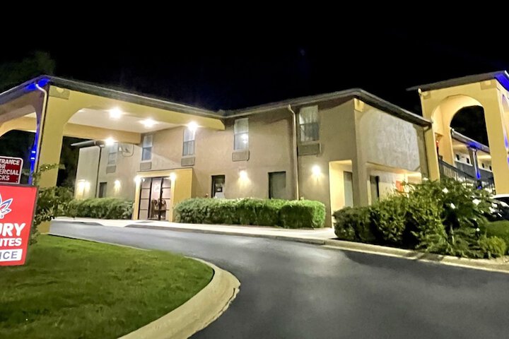 Hotel 17 of 17
