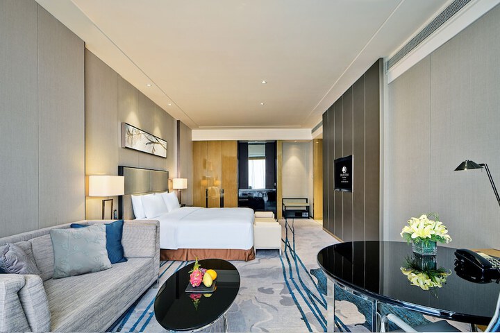 Room 12 of 58