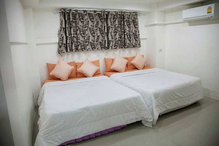 Room 47 of 114