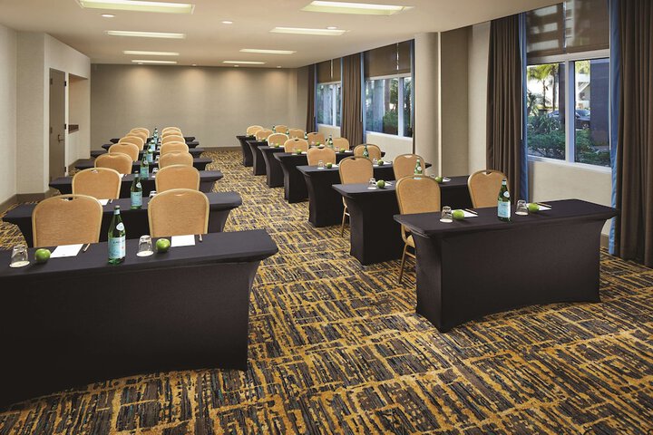 Meeting facility
