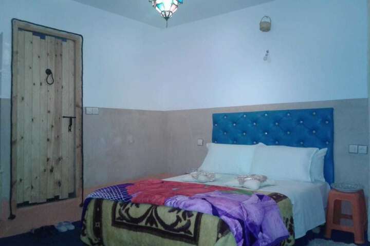 Room 3 of 40