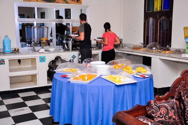 Breakfast/Coffee Service 67 of 92