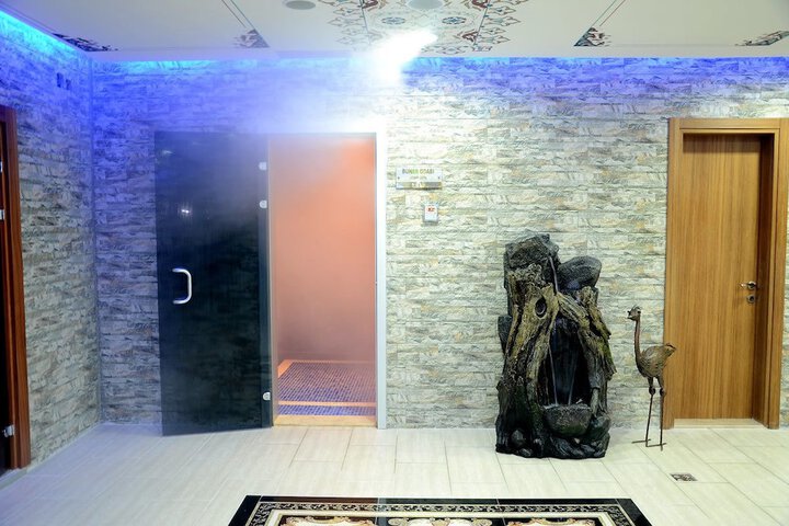Room 30 of 62