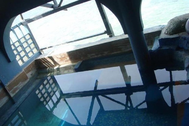 Pool 6 of 7