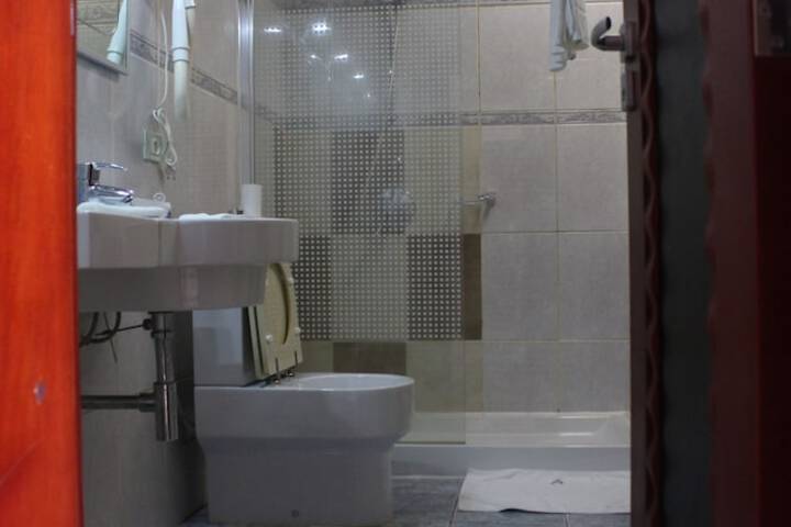 Room 45 of 63