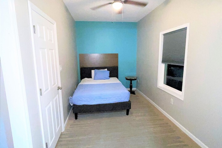 Room 4 of 47