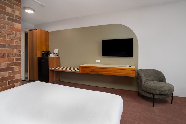 Room 21 of 39