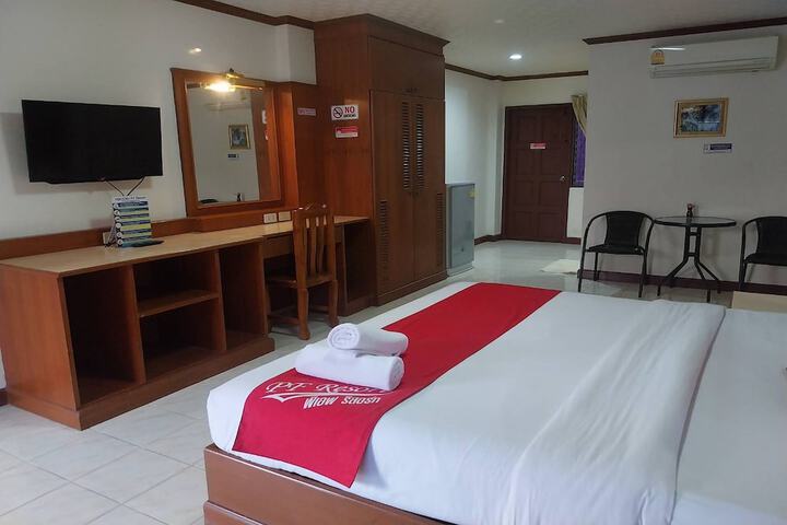 Room 46 of 89