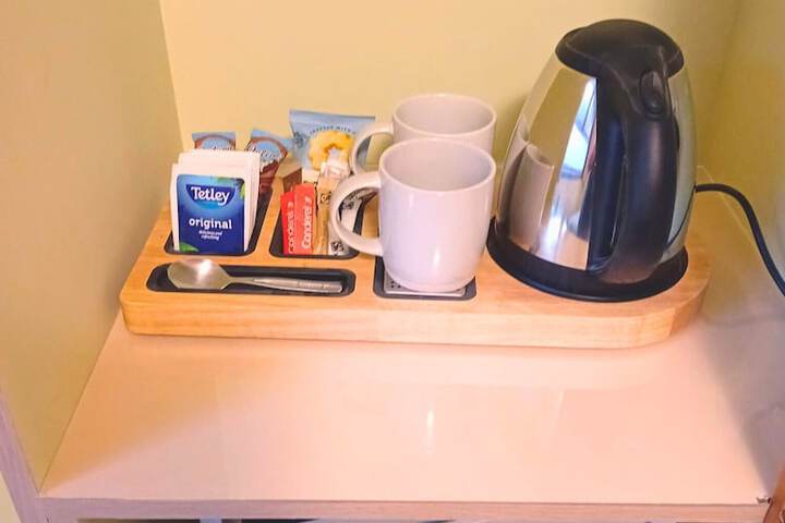 Breakfast/Coffee Service 14 of 28