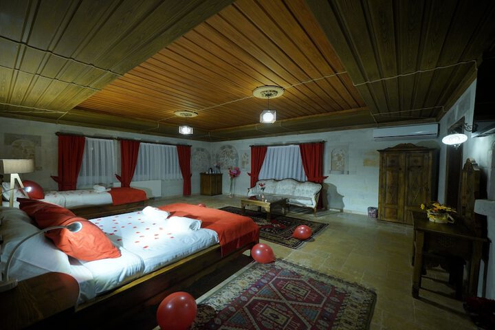 Room 64 of 113