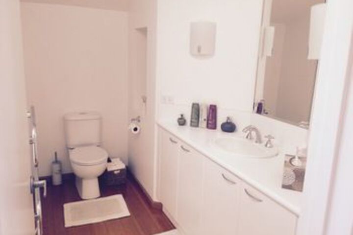 Room 2 of 19