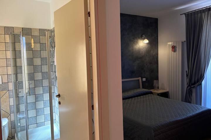 Room 28 of 80
