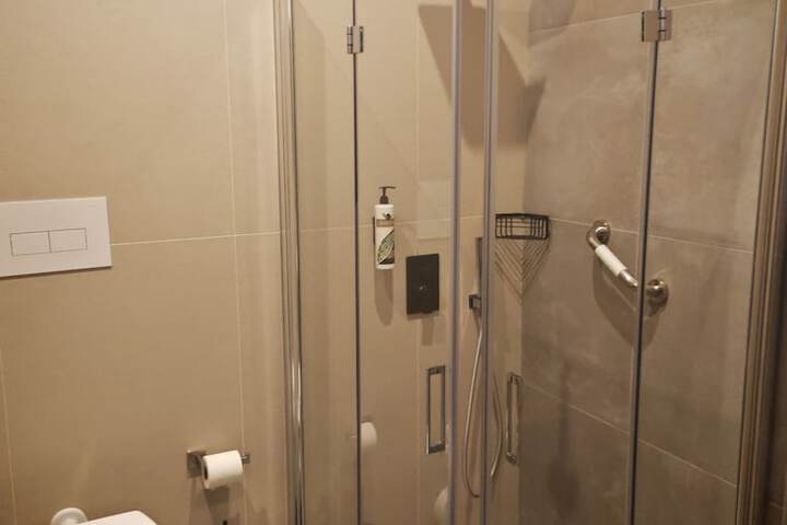 Room 44 of 54