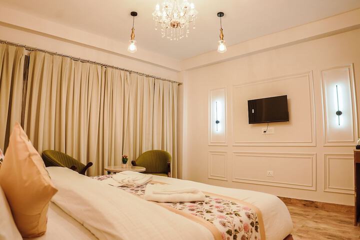 Room 15 of 26