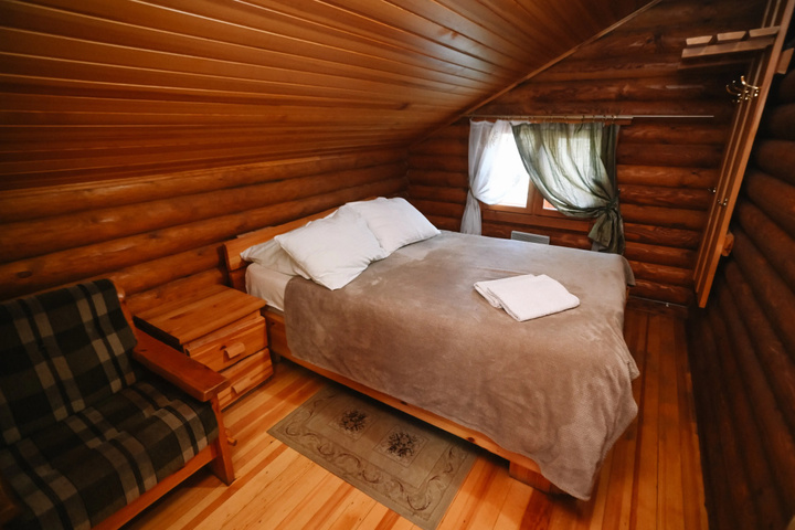 Room 15 of 43