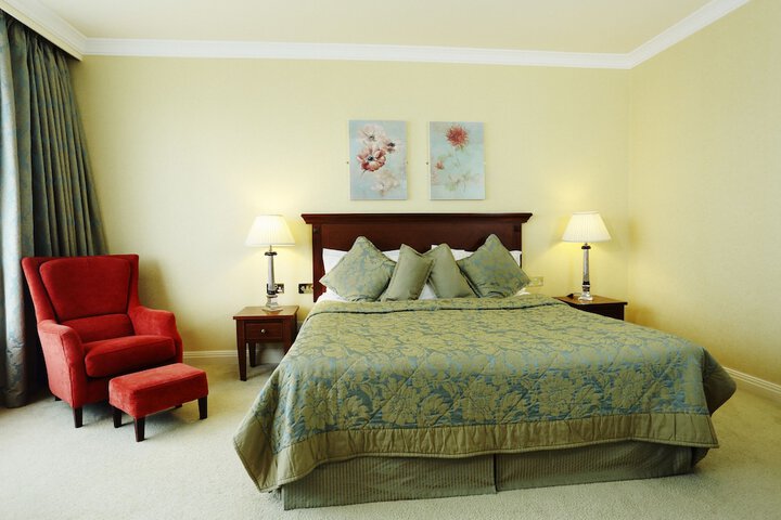 Room 8 of 47