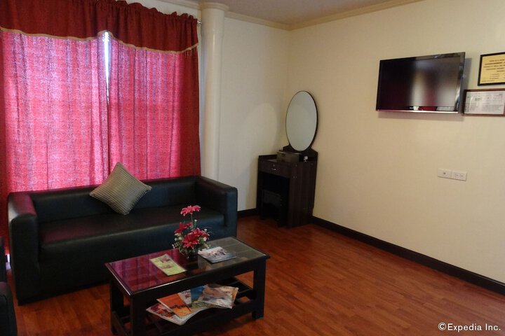 Room 19 of 36