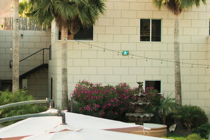 Terrace/Patio 10 of 28