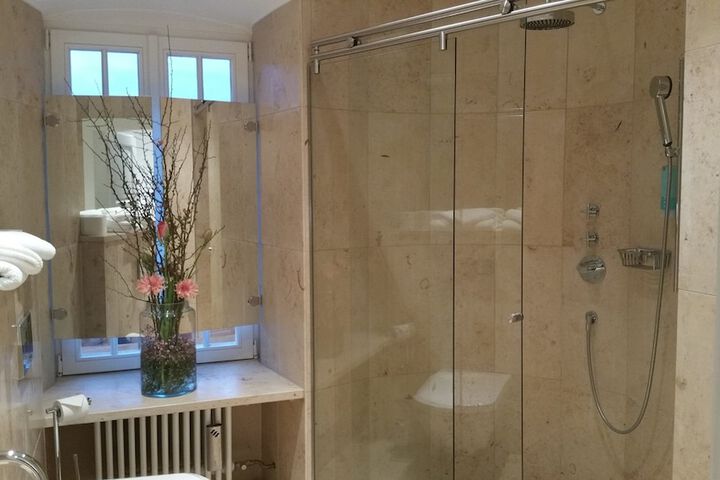 Bathroom Interior Photo