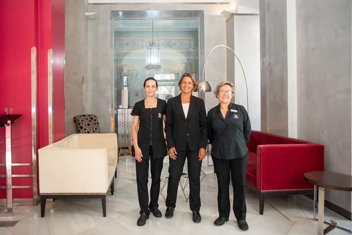 Hotel Lobby