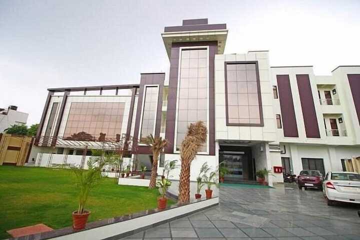 Hotel Opal Courtyard in Agra