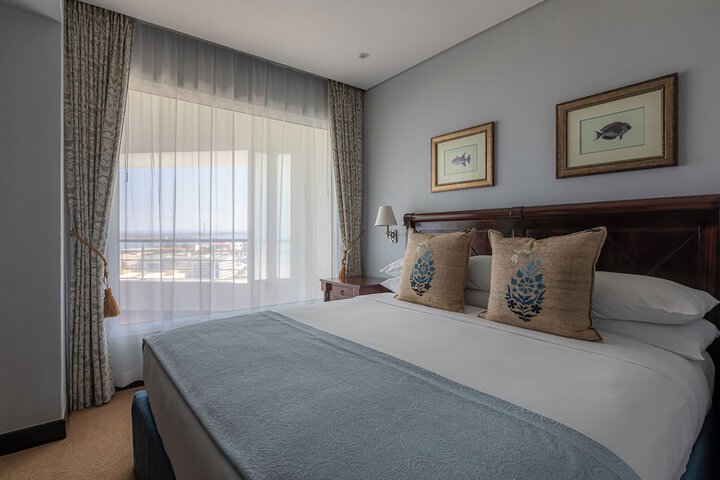 Room 30 of 161