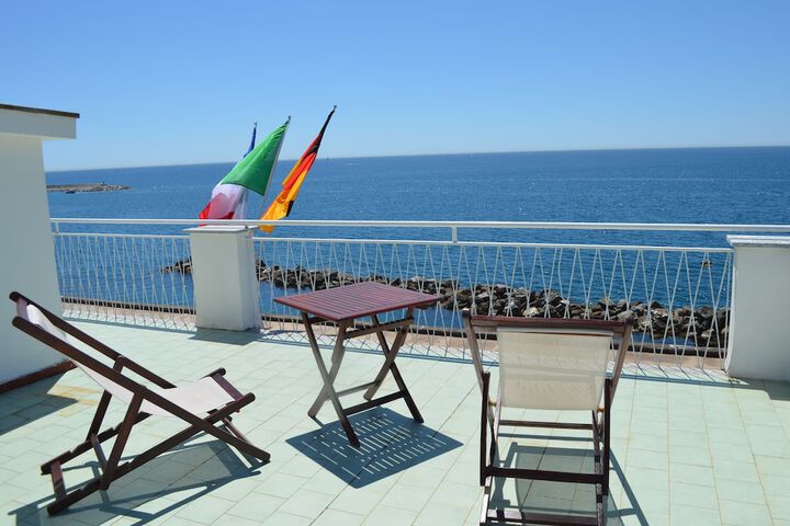 Terrace/Patio 13 of 48