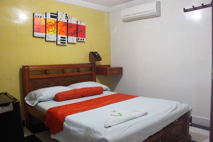 Room 22 of 35