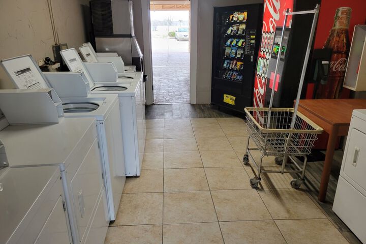 Laundry 12 of 26