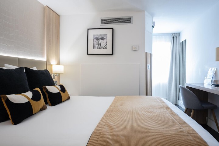 Room 14 of 57