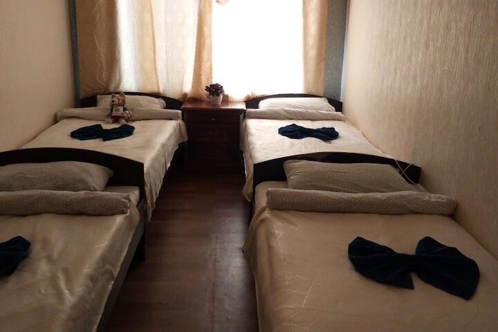 Room 21 of 49