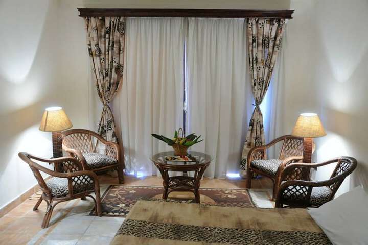 Room 15 of 74
