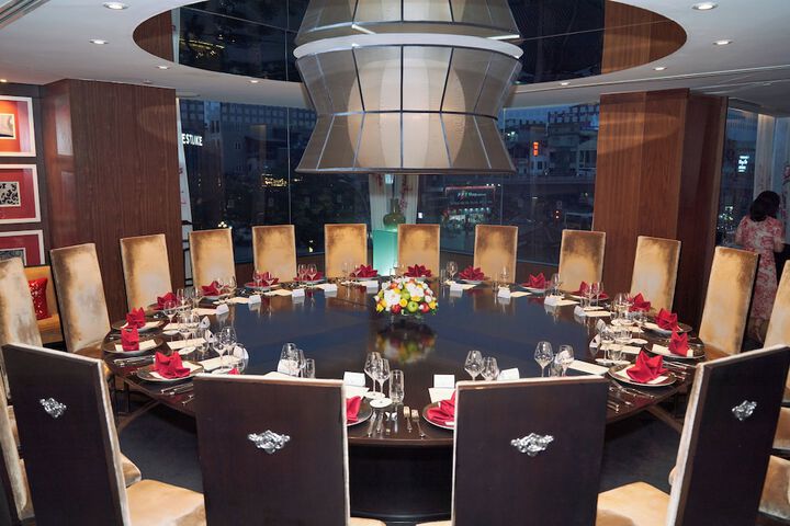 Dining 82 of 107