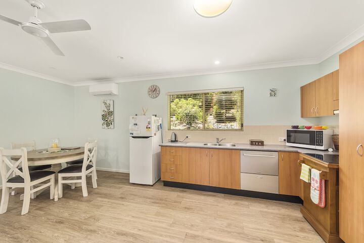 Breakfast/Coffee Service 27 of 52